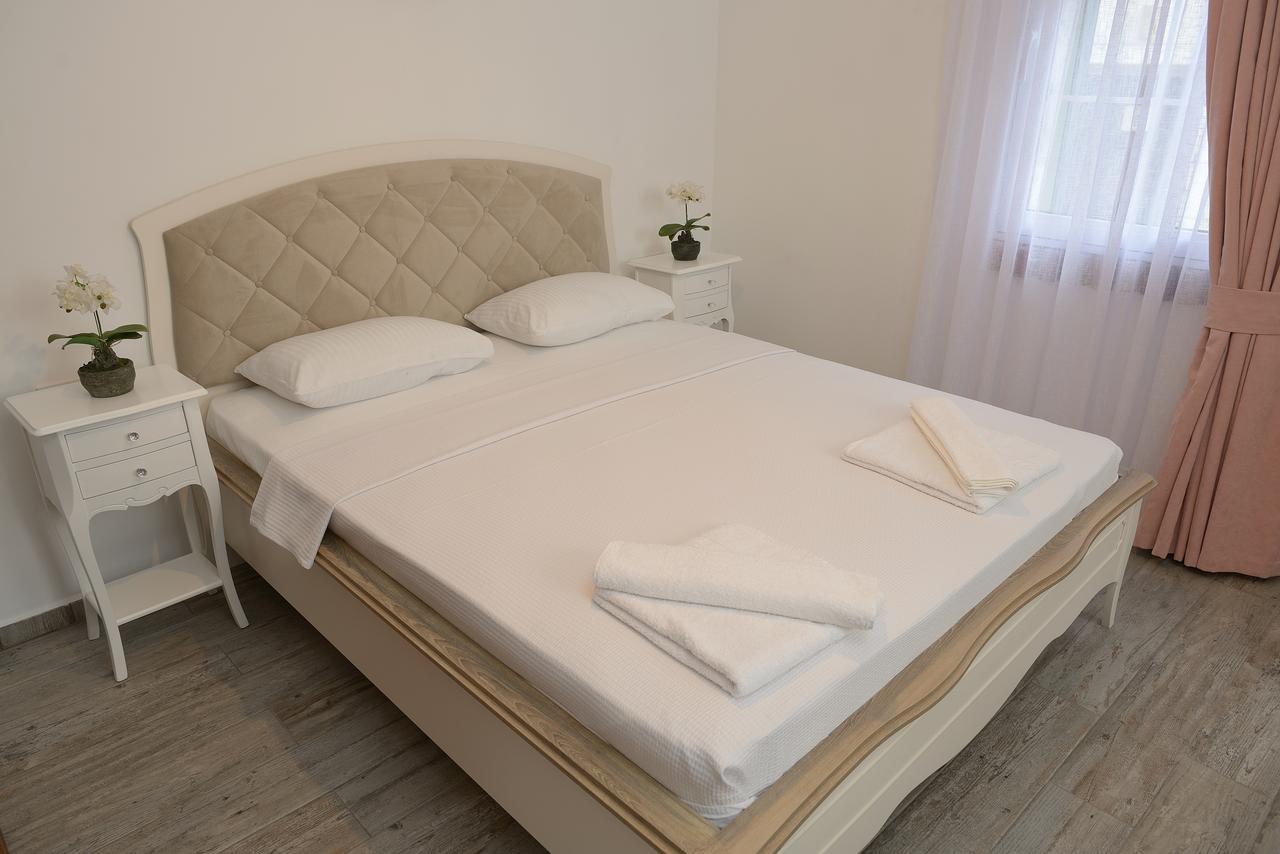 Brothers Cesme Boutique Hotel Exterior photo